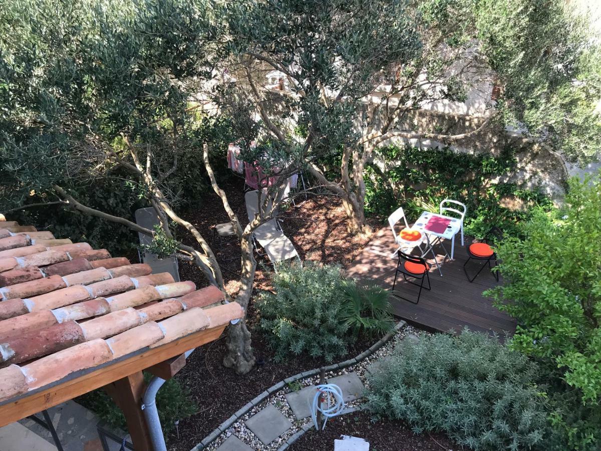 Season4All Apartments Mali Lošinj Eksteriør billede